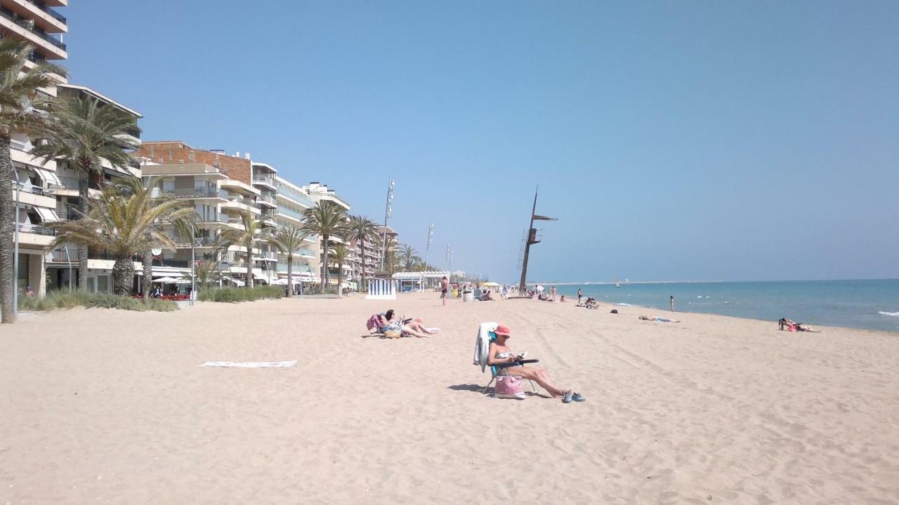 Apt A Calafell Plage Екстериор снимка