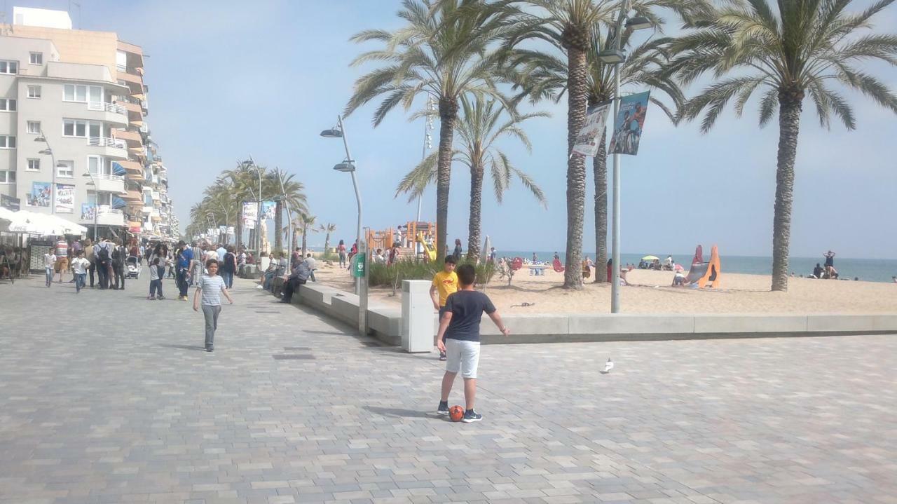 Apt A Calafell Plage Екстериор снимка